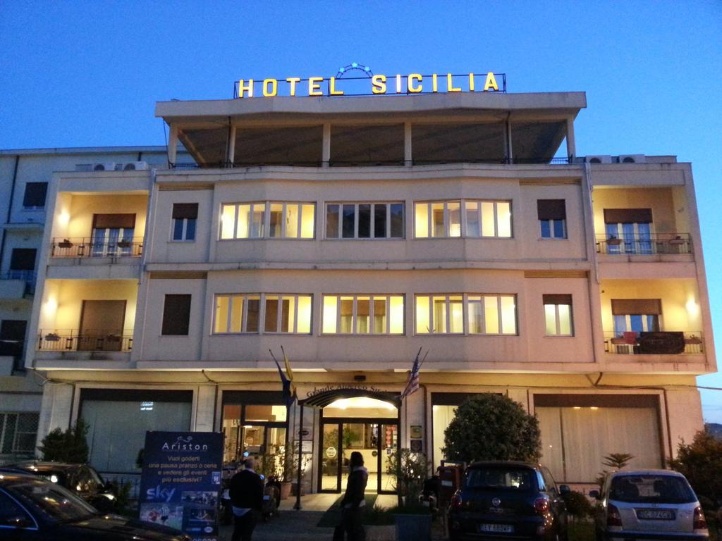 Hotel Sicilia Enna Exterior foto