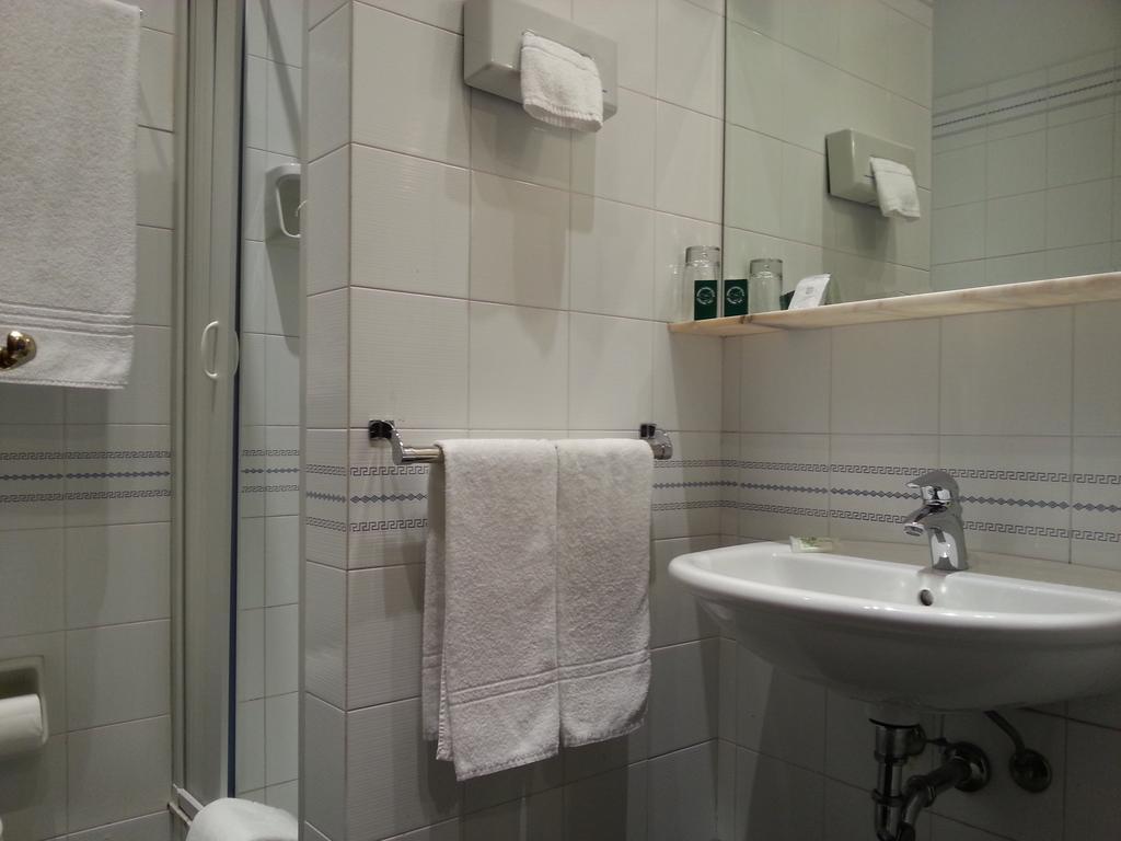 Hotel Sicilia Enna Zimmer foto