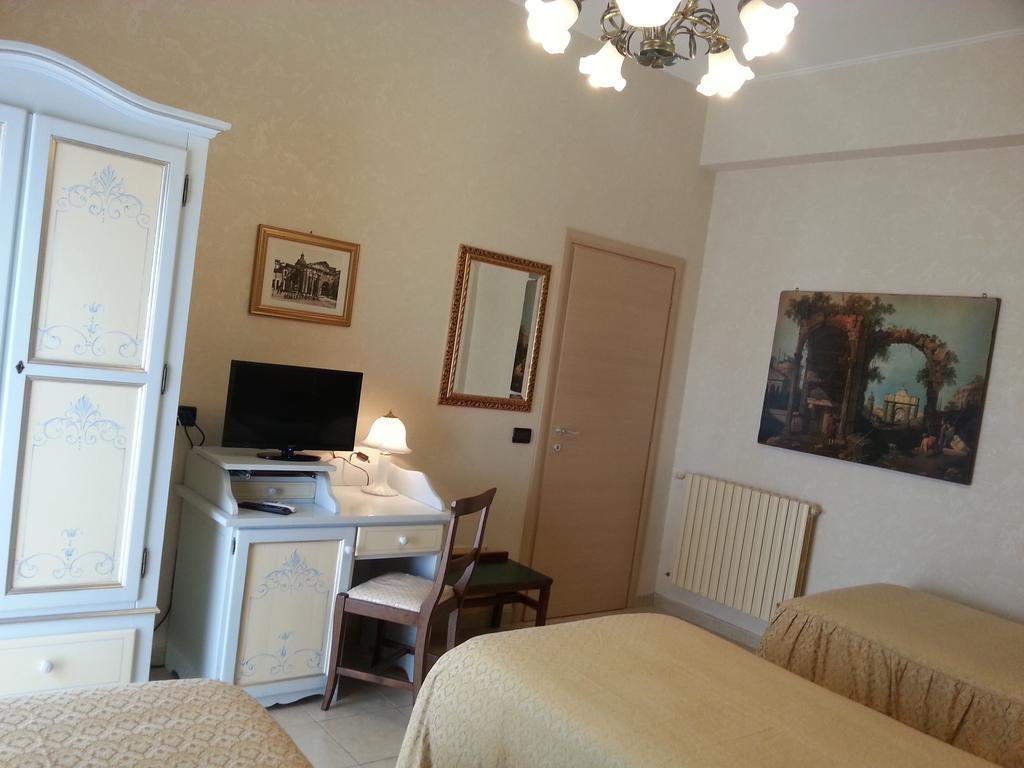 Hotel Sicilia Enna Zimmer foto