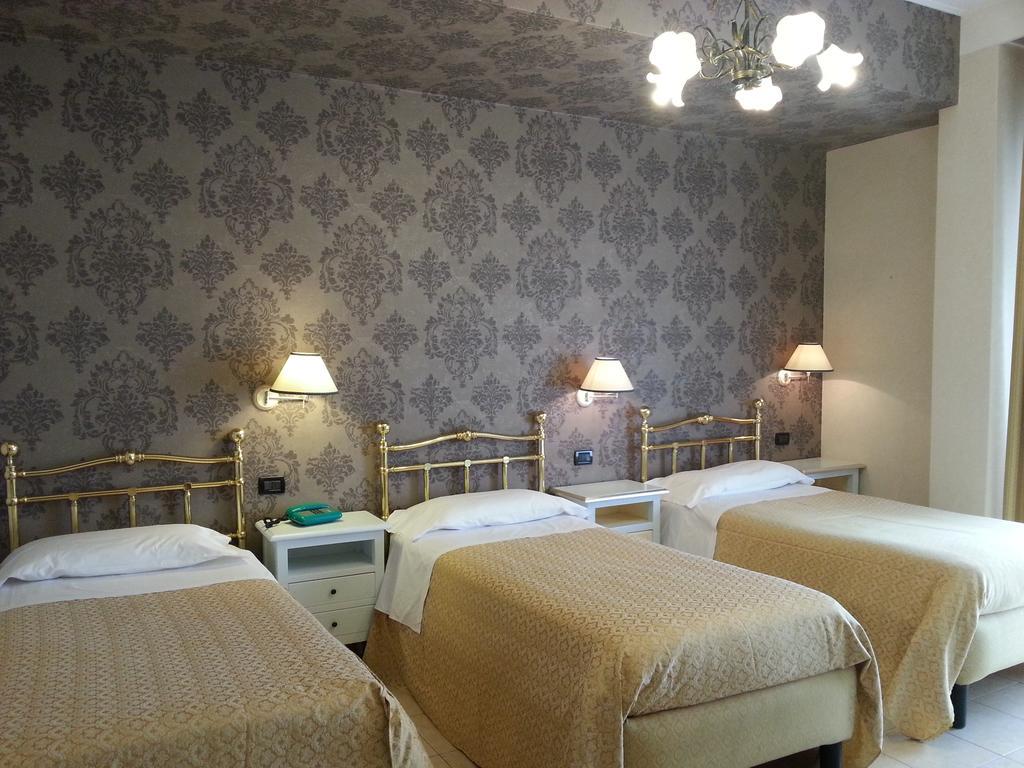 Hotel Sicilia Enna Zimmer foto